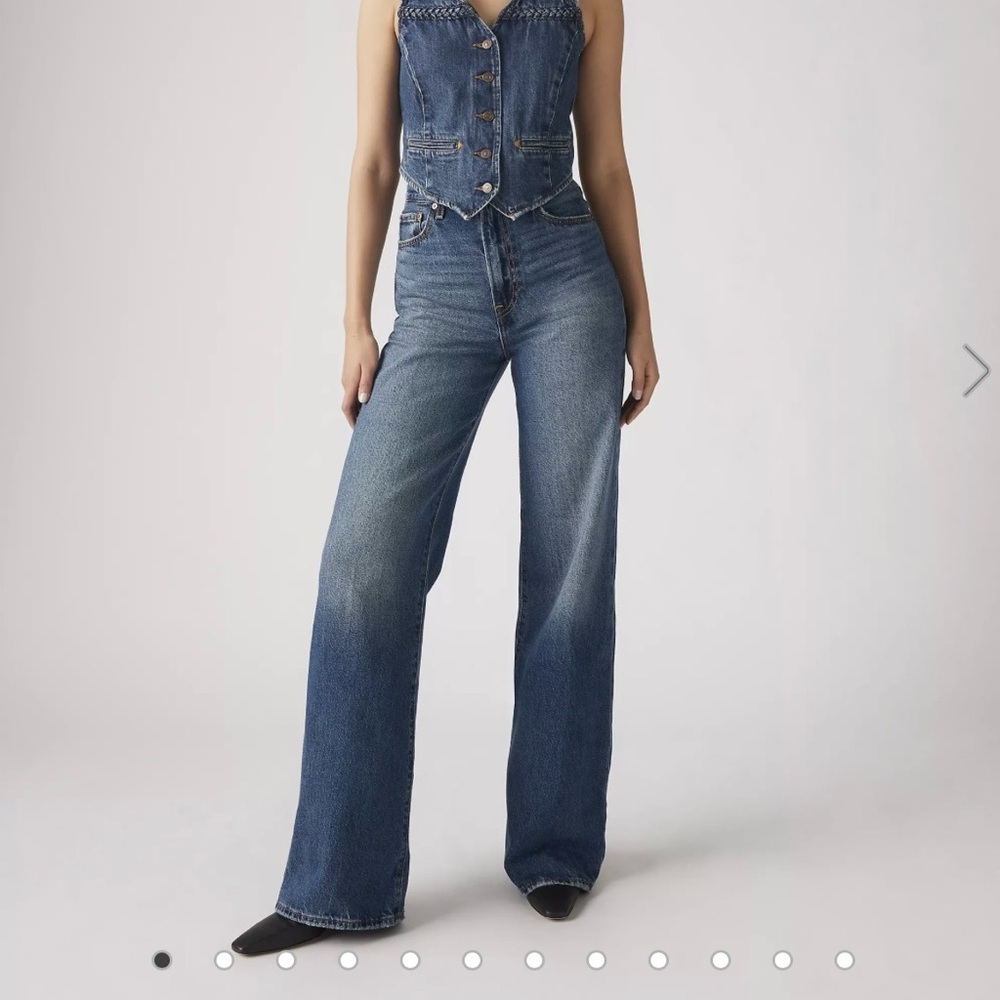 Levi's Ribcage Wide Leg Jeans